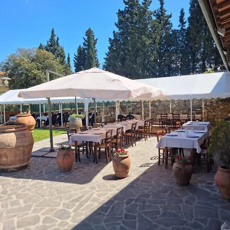 Agriturismo Tenuta Cantagallo Farm stay *